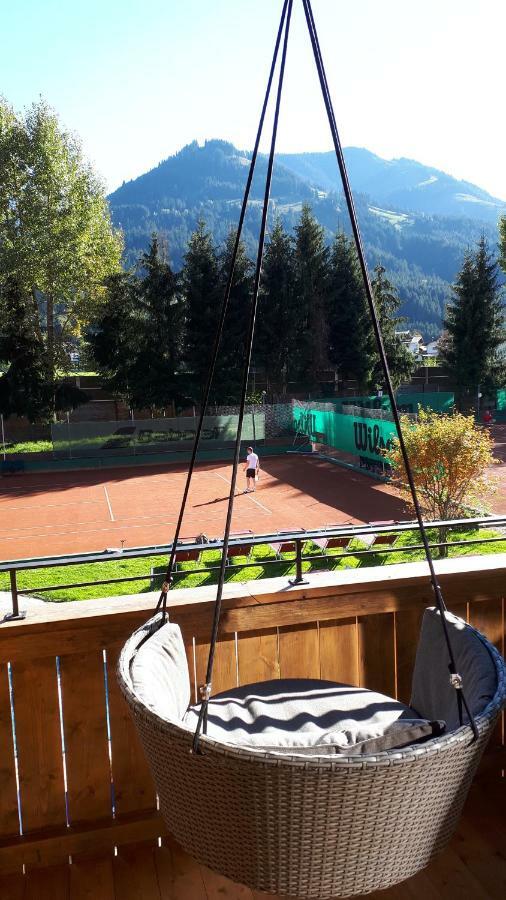 Vital & Sporthotel Brixen Brixen im Thale Exterior photo